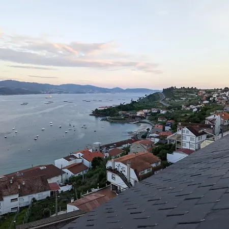 Atico Con Vistas En * Raxo